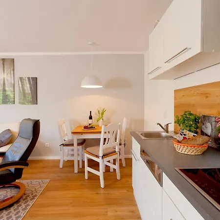 Wildtaube By Interhome *
